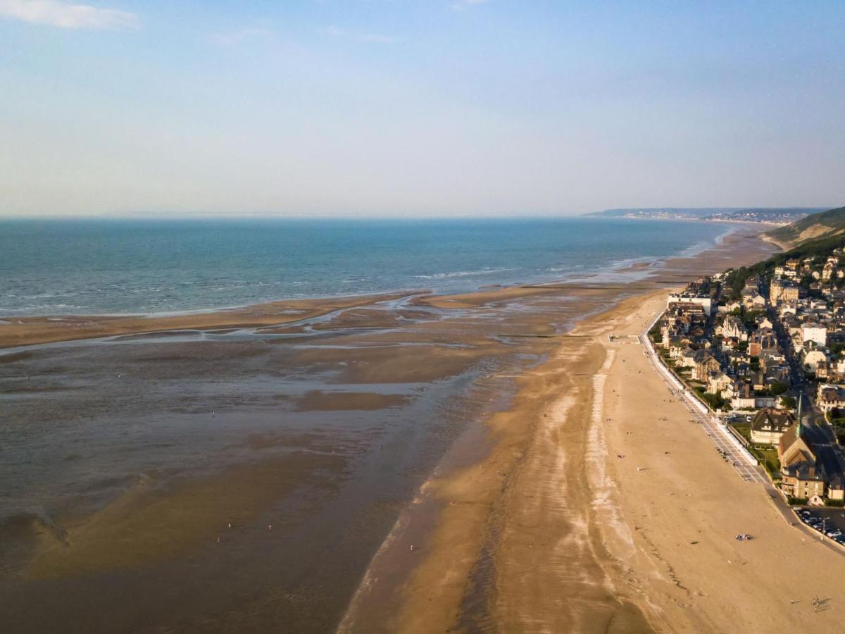 Fleur Marine-16 * Cabourg